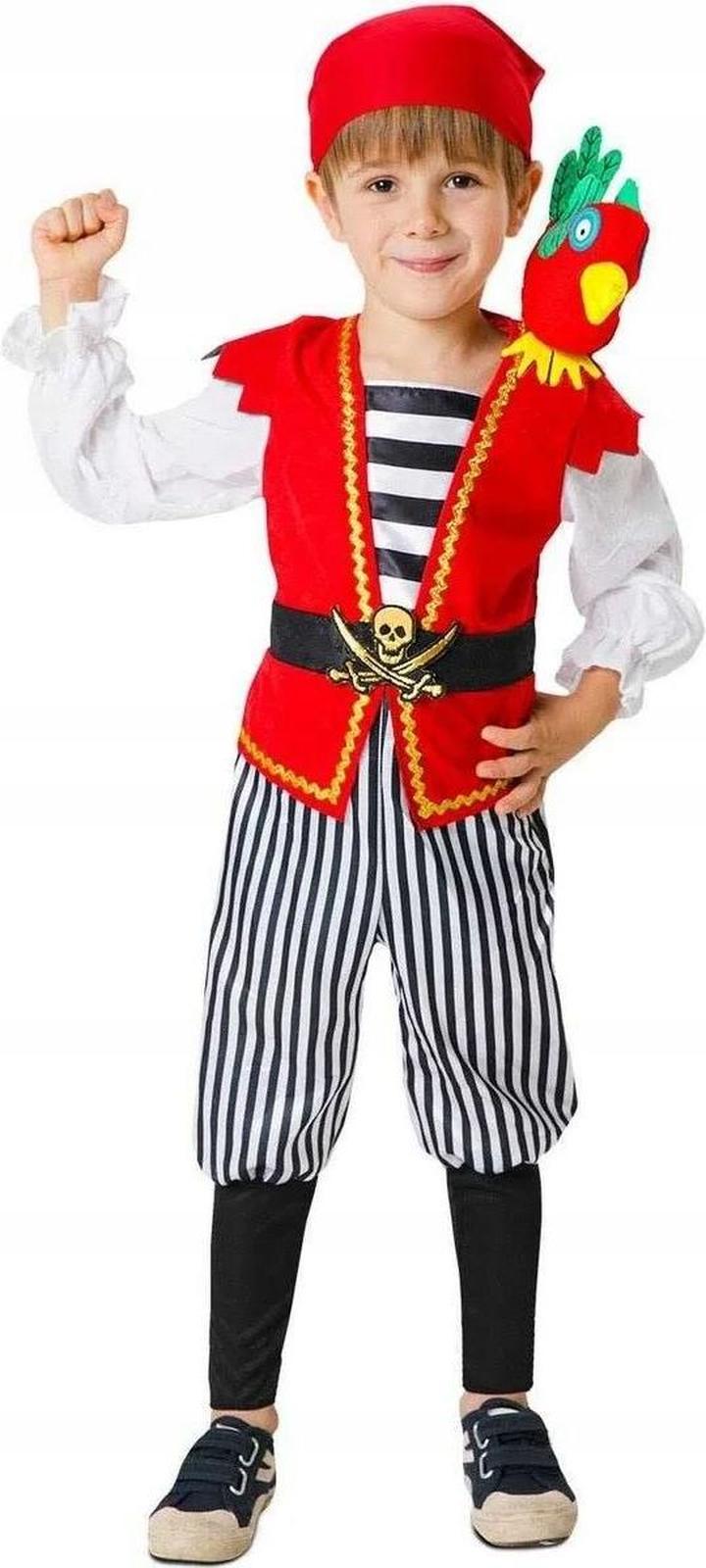 Klasyczne elementy stroju pirata