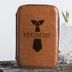 Zaskocz swojego męża: najlepsze pomysły na prezent pod choinkę, które go ucieszą!