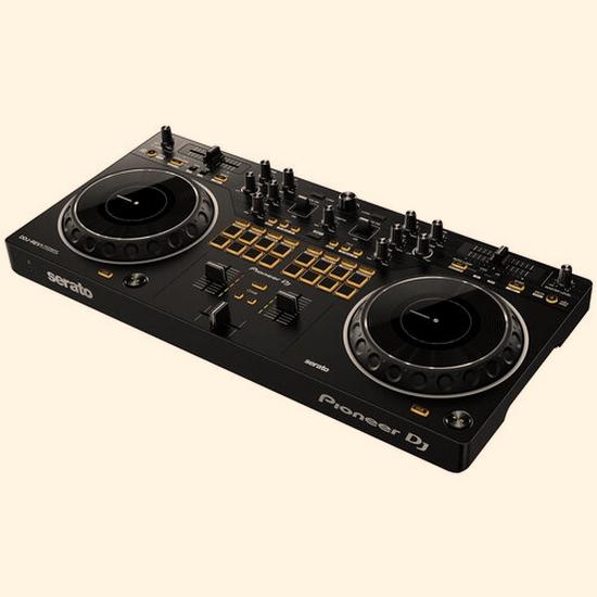 Oszczędzanie na wynajmie DJ-a